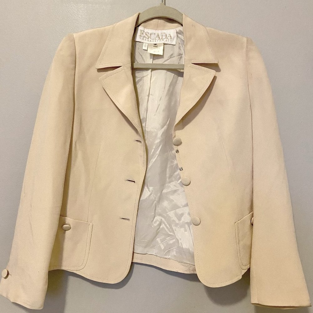 Escada Blazer in Cream